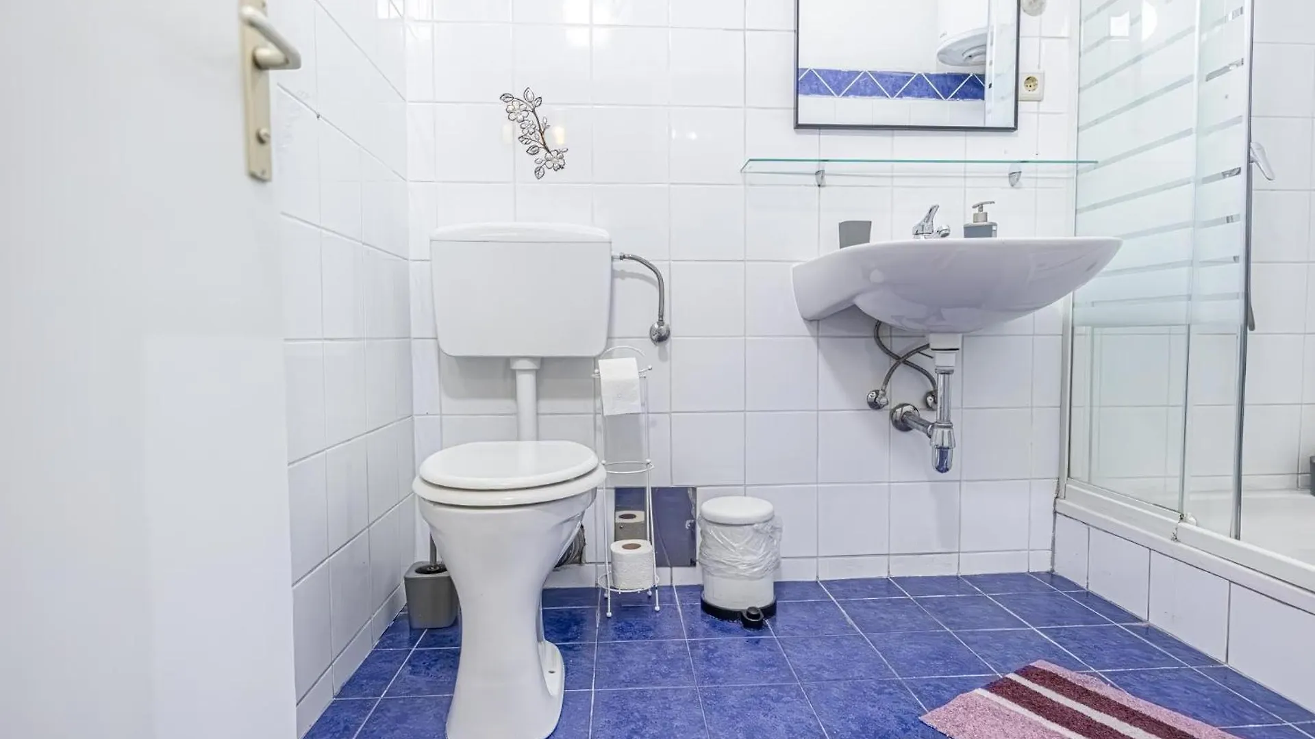 Comfy 1Br In Central Vienna With Great Amenities Apartment