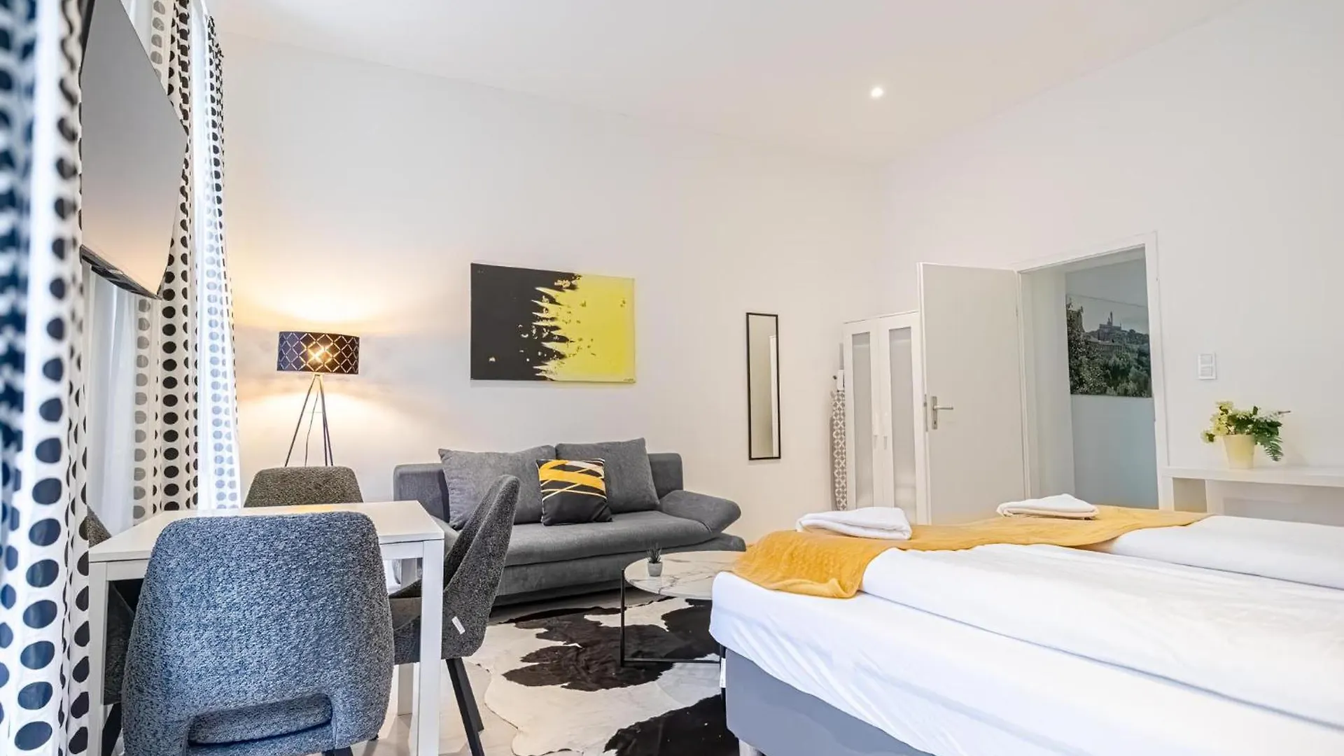 Apartment Comfy 1Br In Central Vienna With Great Amenities